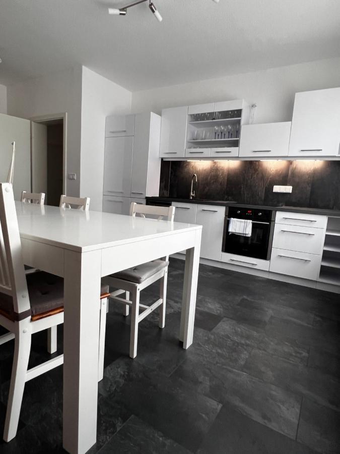 Ferienwohnung Zum Scheibe-See Hoyerswerda Buitenkant foto